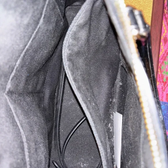 Coach Black Signature Satchel - Picture 6 of 7